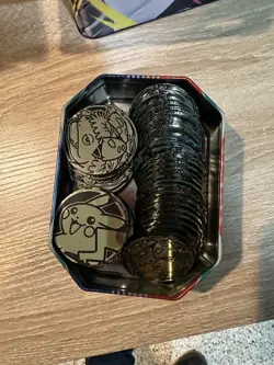 Pokemon Coin Lot 60 Holo Venasaur Pikachu TCG Tokens Bundle In Tin - Image 1