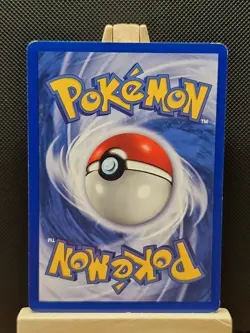 Pokemon 1999 WOTC Base Set Shadowless Machop 52/102 - Light Play - Image 2
