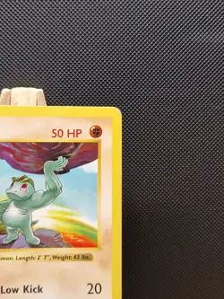 Pokemon 1999 WOTC Base Set Shadowless Machop 52/102 - Light Play - Image 4