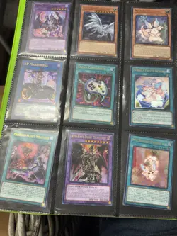 Huge Yu-Gi-Oh card binder lot – approximately 700 cards total All HOLO And Rare - Image 4
