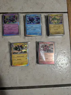 750+ Pokemon Card Lot - 250 HOLOS/REVERSES- Sorted in Bags - ETB & Tin Included! - Image 2