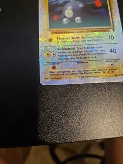 DAMAGED Pokemon TCG 2002 Magnemite Legendary Collection 80/110 Reverse Holo - Image 4