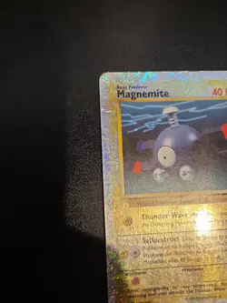DAMAGED Pokemon TCG 2002 Magnemite Legendary Collection 80/110 Reverse Holo - Image 5