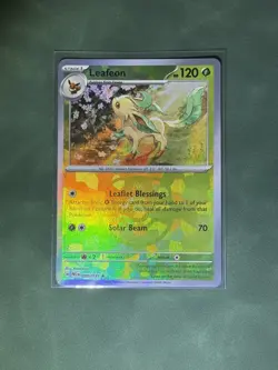 Leafeon 005/131 - Masterball - Pokemon Prismatic Evolutions SV8.5 - Image 2