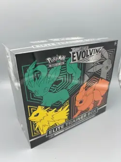 Pokemon TCG: Sword & Shield-Evolving Skies Elite Trainer Box (Jolteon/Umbreon) - Image 1