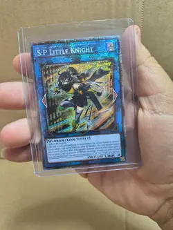1x (M/NM) - S:P Little Knight - MP25-EN047 - Starlight Rare - 1st Edition Yugioh - Image 3
