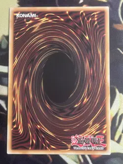 Yugioh: Dark Magician - MVP1-ENSV3 Ultra Rare Limited Edition Alt Art Promo NM - Image 2