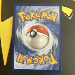 POKEMON CELEBRATIONS CLASSIC COLL. #24 BIRTHDAY PIKACHU HOLO - NM - Image 2