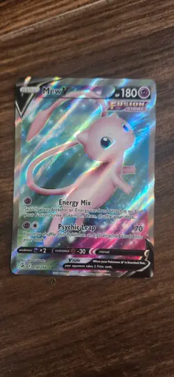 Mew V Full Art 250/264 Fusion Strike Ultra Rare Pokemon Card NM - Image 1