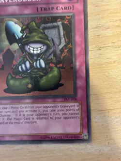 1996 Yugioh! Graverobber PSV-008 Holo Rare 1st Edition - Image 4