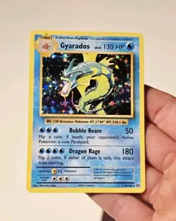 Pokemon Gyarados 34/108 Evolutions Holo Rare - Image 3