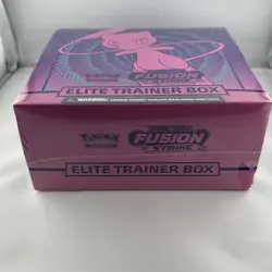 Pokemon TCG Sword & Shield Fusion Strike Elite Trainer Box ETB New/Sealed (Torn) 820650809330 - Image 5