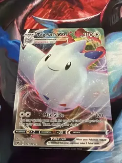 Pokemon TCG Togekiss VMAX Holo Ultra Rare Card Vivid Voltage 141/185 - Image 1