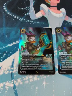 Disney Lorcana Daisy Duck Paranormal Investigator Set Champs Top 8 Foil Promo X2 - Image 2