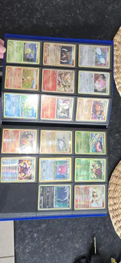 Vintage Pokemon Card Bundle, holos, rares. - Image 3
