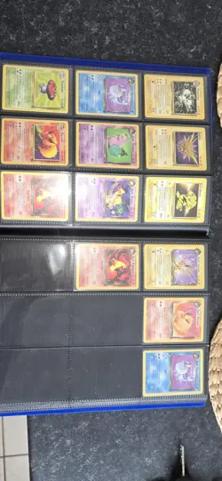 Vintage Pokemon Card Bundle, holos, rares. - Image 5