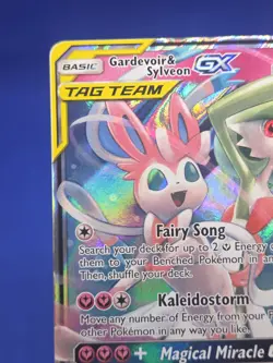 Pokemon Sun & Moon Unbroken Bonds Gardevoir & Sylveon GX Tag Team 130/214 LP - Image 3