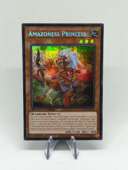 Amazoness Princess SBC2-ENH09 Prismatic Secret Rare 1st Ed Near Mint YuGiOh Card - Image 1