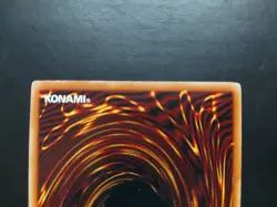 Yugioh - Arcanite Magician/Assault Mode CRMS-EN021 Ultimate Rare 1st Edition - Image 4