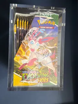 Pokemon TCG Sword & Shield Evolving Skies Booster Box New Sealed With Acrylic - Image 3