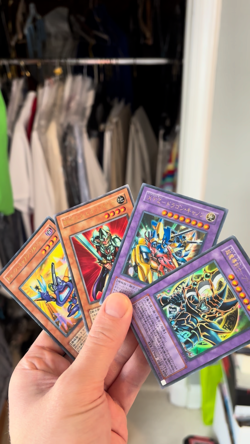 Yu-Gi-Oh Japanese Iconic Anime Lot – Dark Paladin, Blue-Eyes, Dark Magician - Image 2