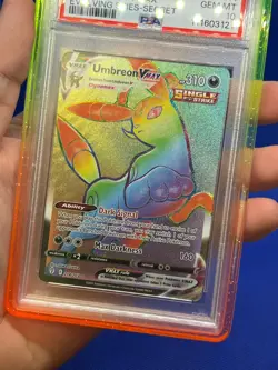 2021 Pokemon Evolving Skies Umbreon VMAX #214 214/203 Rainbow Secret Rare PSA 10 - Image 2