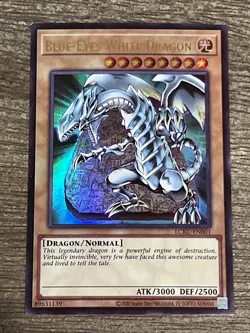 Blue-Eyes White Dragon LCKC-EN001 Legendary Collection - LP-NM - Image 1
