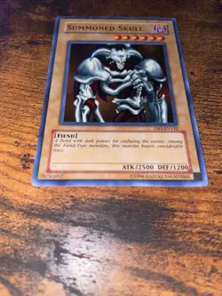 Summoned Skull - DB1-EN142 - Super Rare - Unlimited - VLP - Image 3