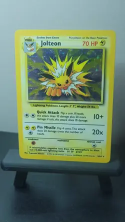 Pokemon Jolteon 4/64 Jungle Holofoil No Symbol Misprint Error Moderately Played - Image 1