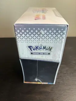 Pokemon TCG Scarlet & Violet Prismatic Evolutions Elite Trainer Box ETB DMG g - Image 5