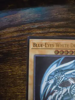 Blue-Eyes White Dragon Ultimate Rare OP28-EN001 NM Yugioh - Image 5