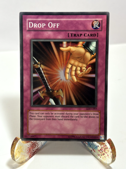 YuGiOh! Drop Off LOD-097 Unlimited Super Rare LP - Image 1