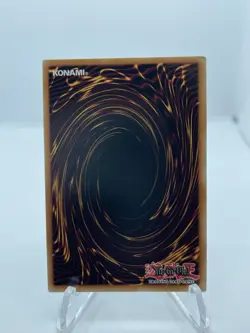 Yugioh Apprentice Illusion Magician LED6-EN007 Super Rare 1st Ed NM - Image 2
