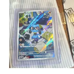 Pokemon Riolu #215/198 Illustration Rare Holo English SV01 Scarlet & Violet TCG - Image 1