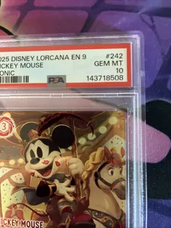 DISNEY LORCANA FABLED ICONIC MICKEY MOUSE BRAVE L PRINCE Graded PSA 10 - Image 3