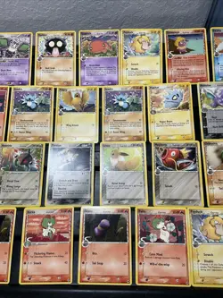 (30) Delta Species Pokemon Pokemon Lot Gligar Charmander Magikarp Ralts - Image 3