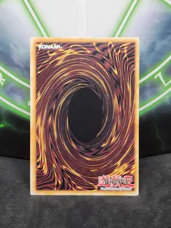 Yugioh Dark Magician MVP1-ENSV3 Ultra Rare NM - Image 2