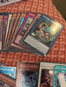 Yugioh Mega Tin 2025 Full Of Holos - Image 4