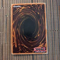 Yu-Gi-Oh! Limited Edition Number 17 Leviathan Dragon Card CT08-EN001 Secret Rare - Image 4