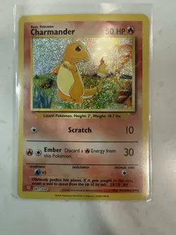 Charmander 001/034 Trading Card Game Classic Holo Classic Collection Basic 50 HP - Image 1