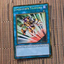 1996 Yu-Gi-Oh! 1st Edition Gold Emergency Teleport Card PGL3-EN081 - Image 4