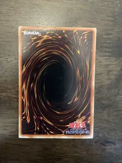 Yugioh Dark Magician Ultra Rare #P4-02 Japanese - Image 4