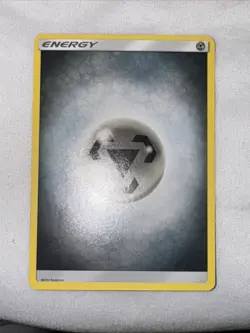 Grey Energy Pokemon Card MISCUT 1 SQUARE Corner ERROR MISPRINT *EXTREME RARE* - Image 2