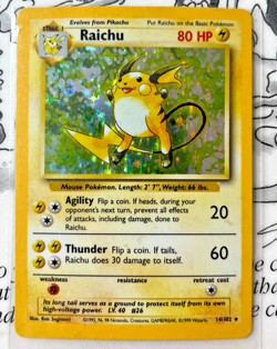 Pokemon TCG Raichu Base Set 14/102 Holo 1999 Wizards Unlimited Card LP NM - Image 1