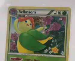 2010 Pokemon TCG HeartGold & SoulSilver Undaunted Bellossom HOLO Rare 1/90 NM - Image 3