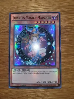 Yugioh DUNKLES MAGIER-MADCHEN dpbc-de009 super rare deutsch 1. Auflage - Image 1