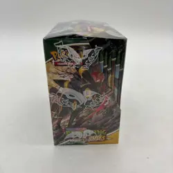 Pokemon TCG Sword & Shield Evolving Skies Booster Box SEALED w/Acrylic - Image 3