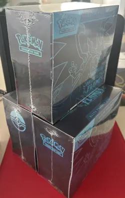 Pokemon TCG - Mega Evolution Phantasmal Flames Elite Trainer Box ETB Sealed x3 - Image 2