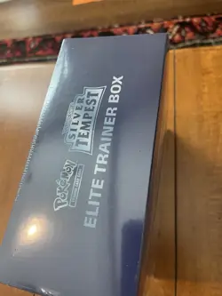 Pokemon Sword & Shield: Silver Tempest Elite Trainer Box - Image 2