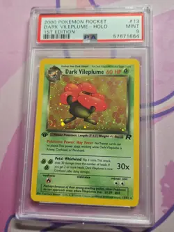 2000 Pokemon Team Rocket 1st Edition #13 Dark Vileplume Holo-PSA 9 - Image 2